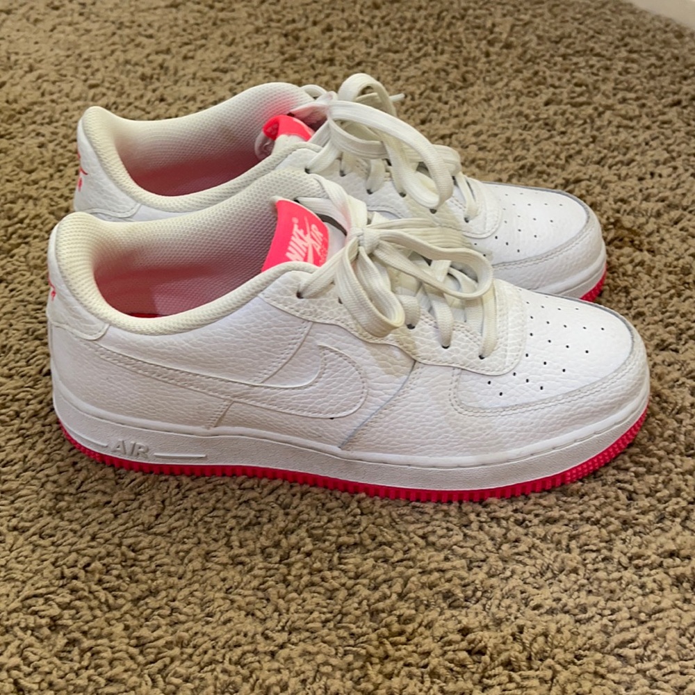 Nike Air Force 1